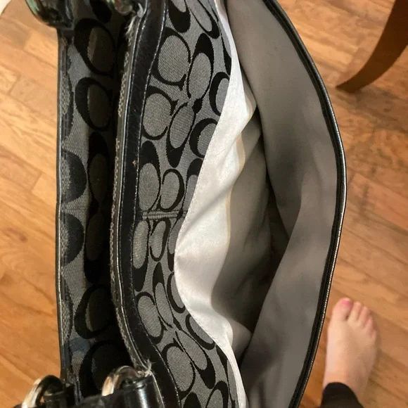 Coach black signature SHOULDERBAG  tote F17725 - Picture 6 of 12